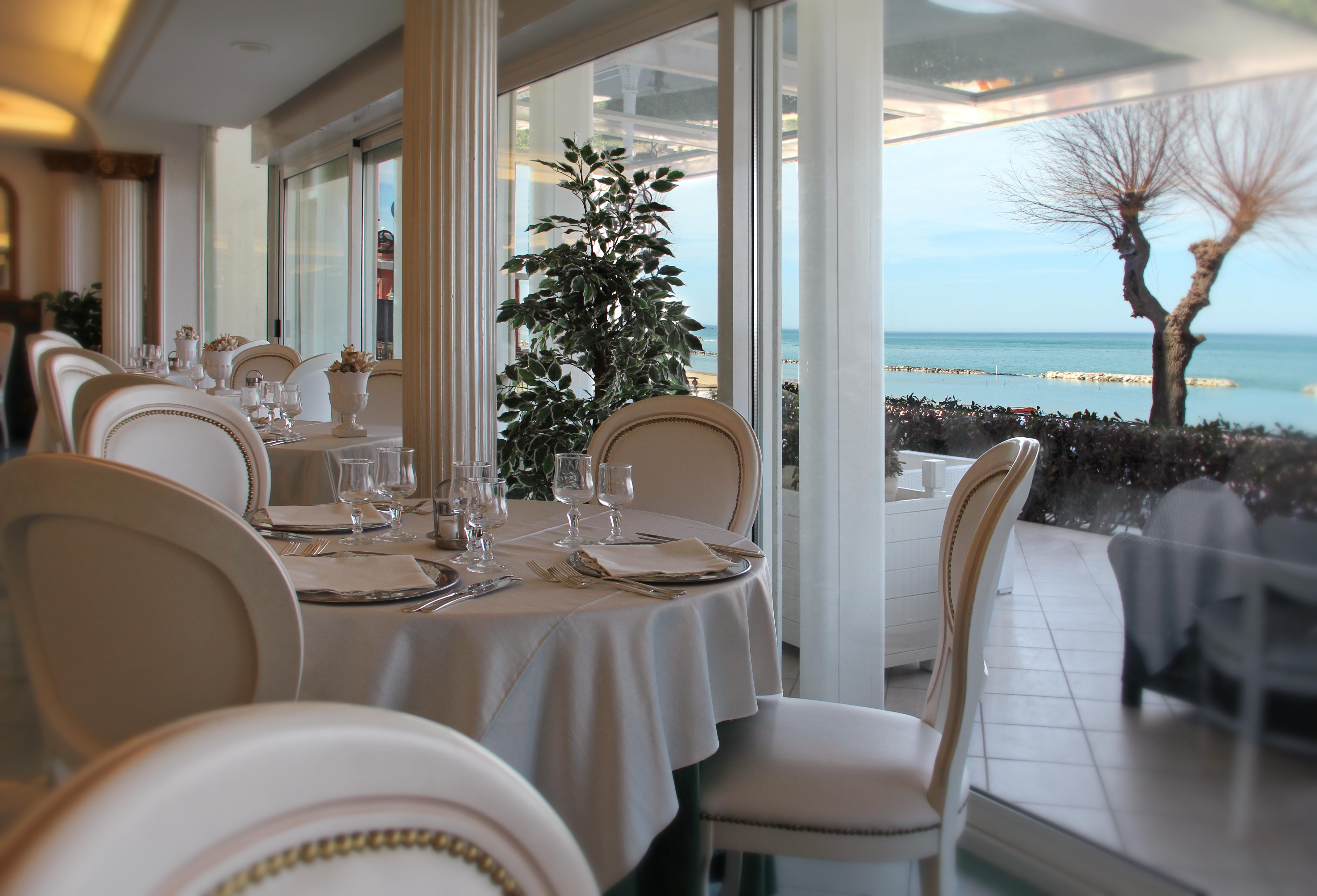 Grand Hotel Michelacci Gabicce Mare Exterior photo